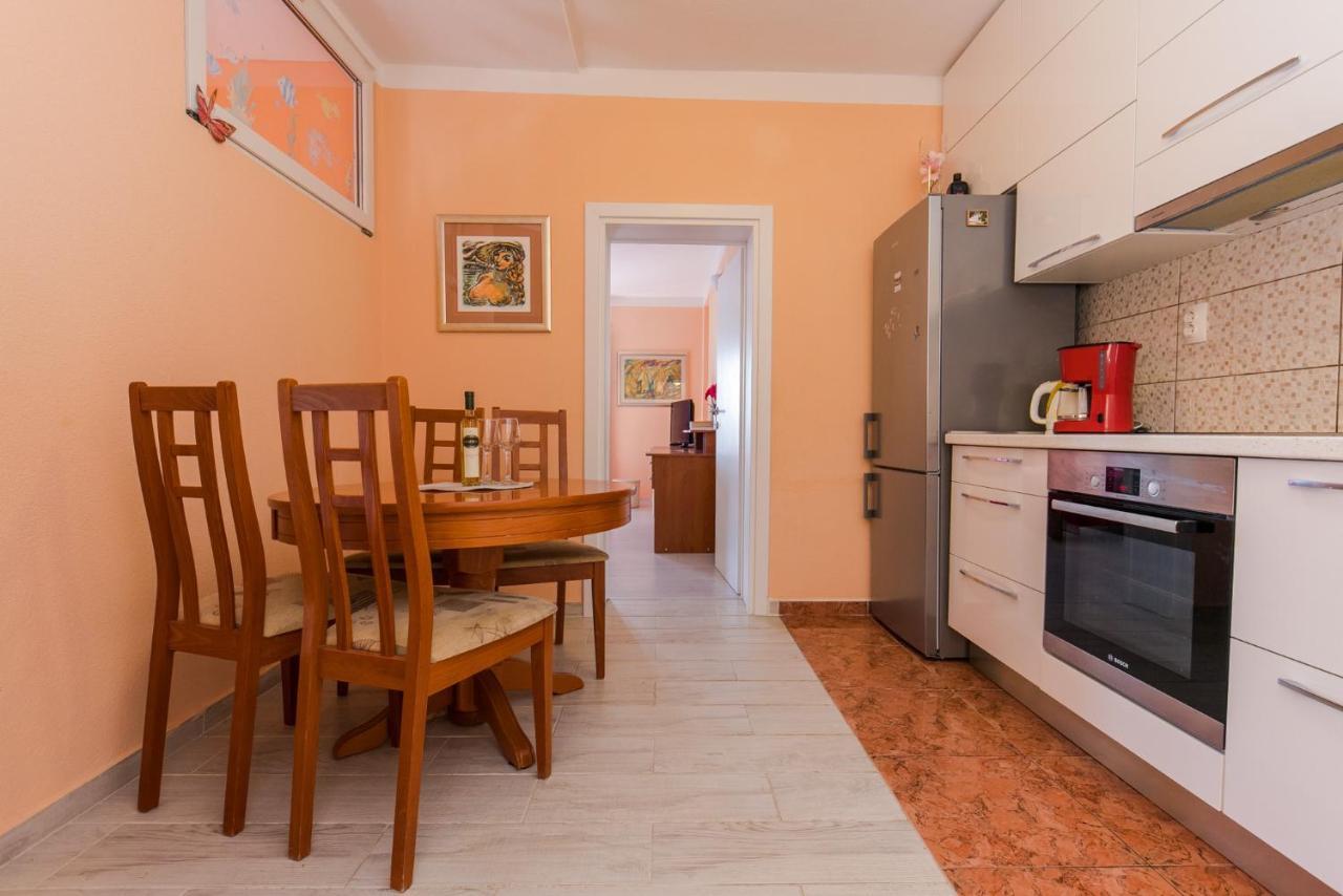 Apartments Marko Trogir Eksteriør billede