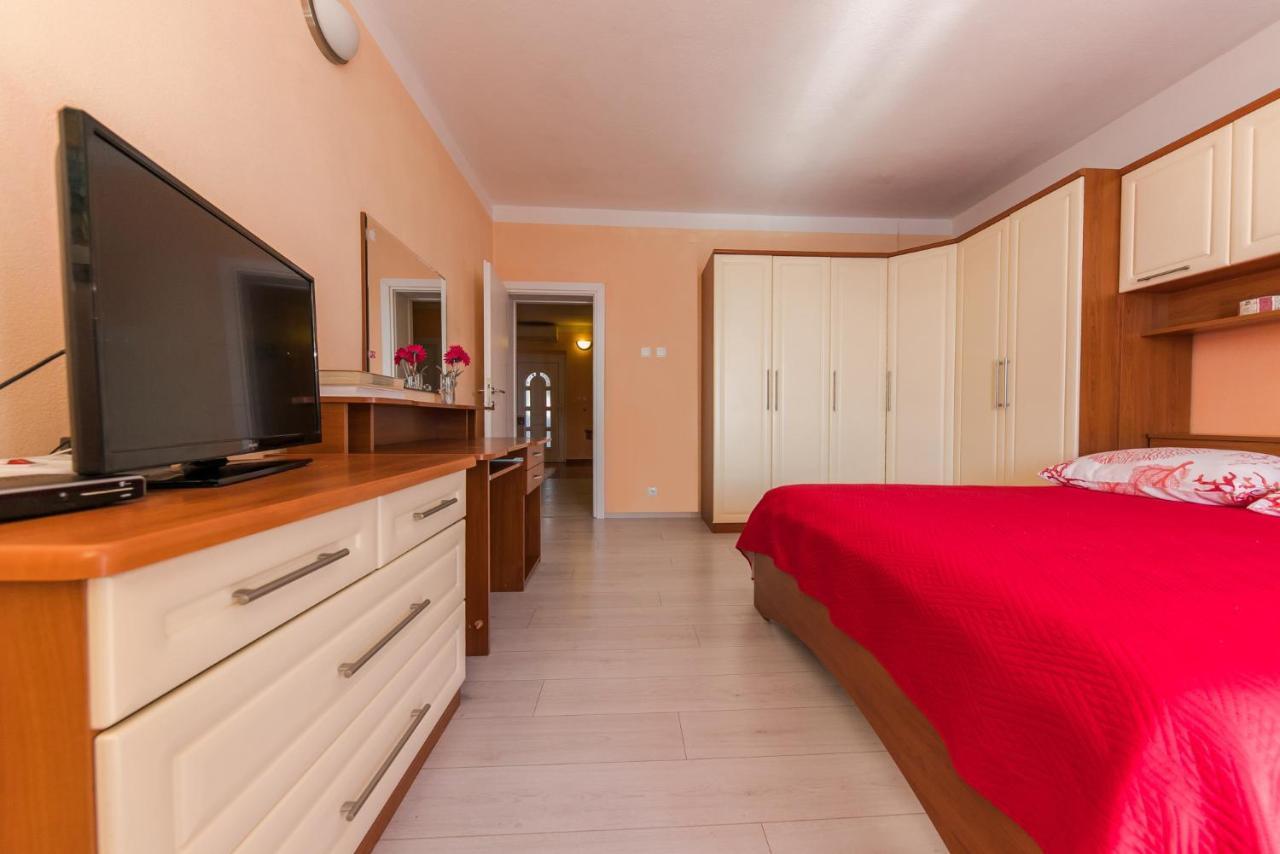 Apartments Marko Trogir Eksteriør billede